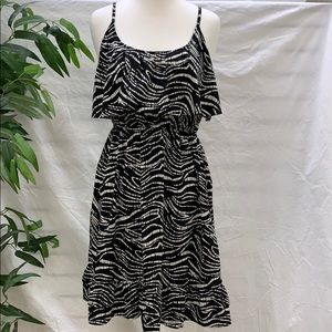 Chicoree Black and White Dress
